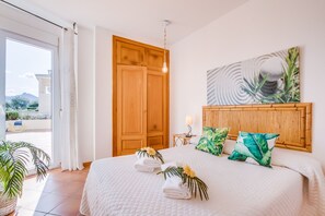 3 عدّة غرف نوم وخزنة داخل الغرفة ومكواة/لوح كي وواي فاي مجانًا