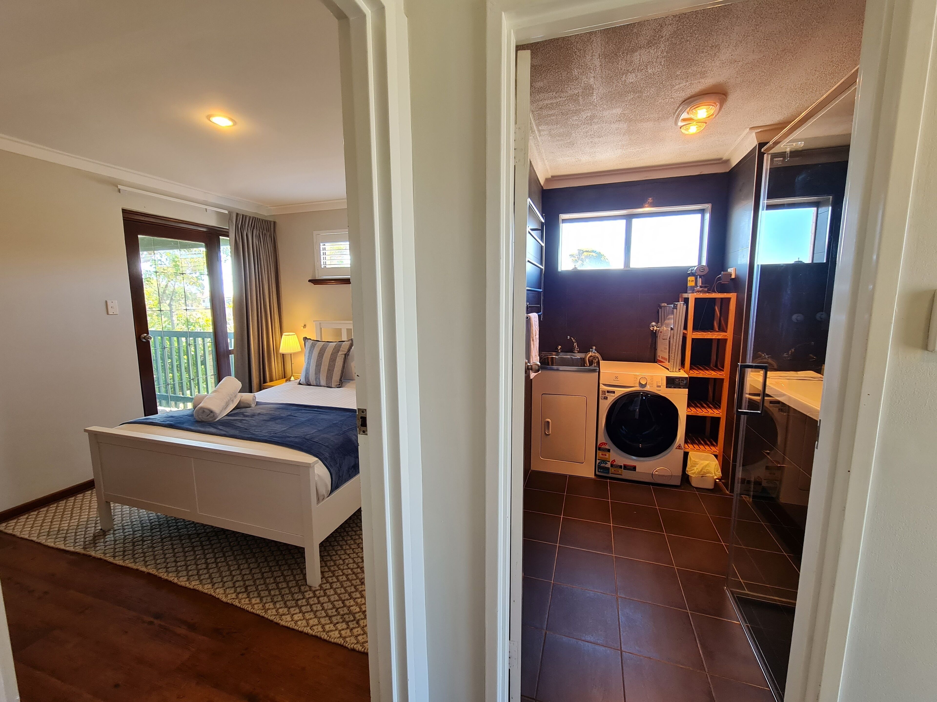 SUMMER BREEZE - Holiday and Business Accommodation