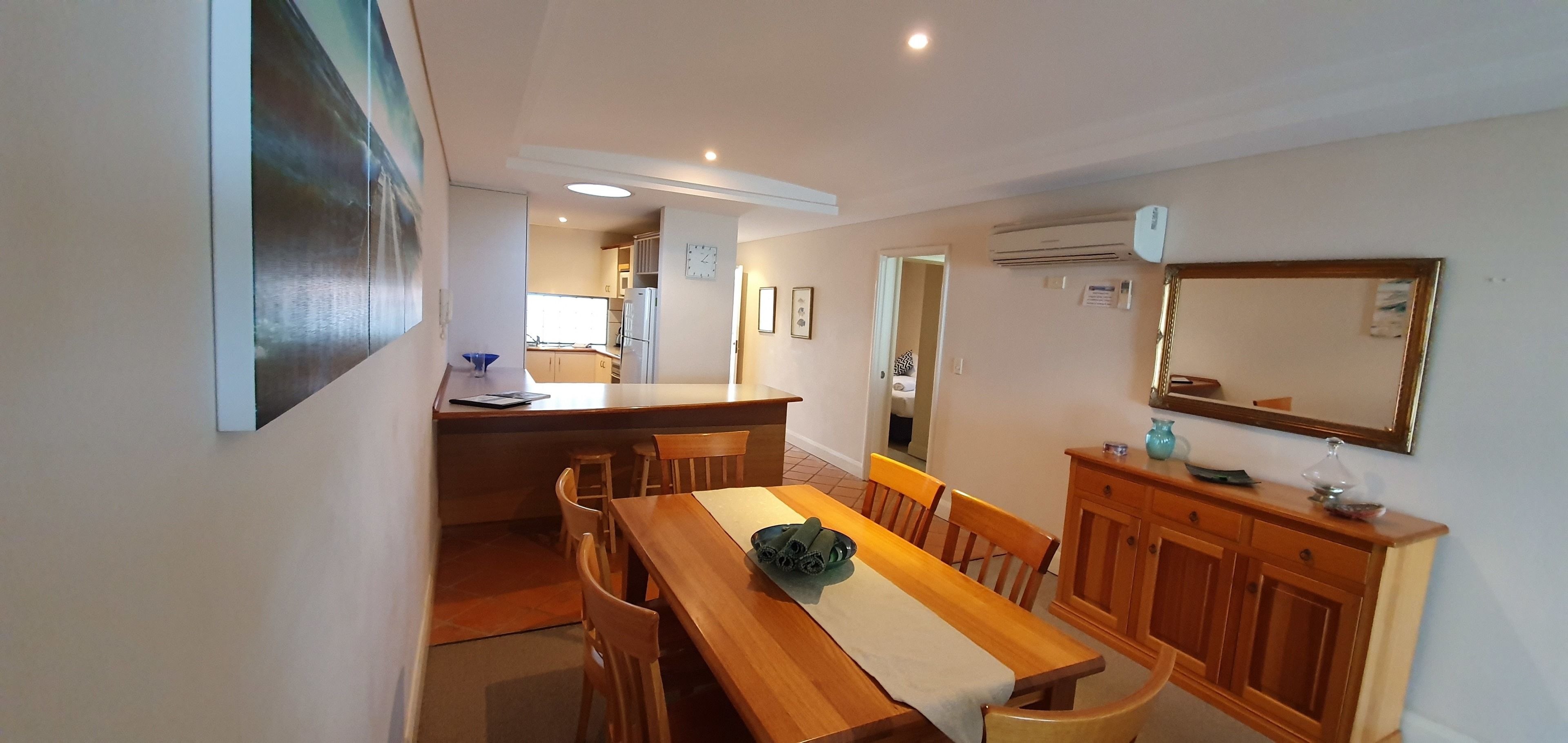 Sea Breeze Luxury Holiday Apartment Accommodation