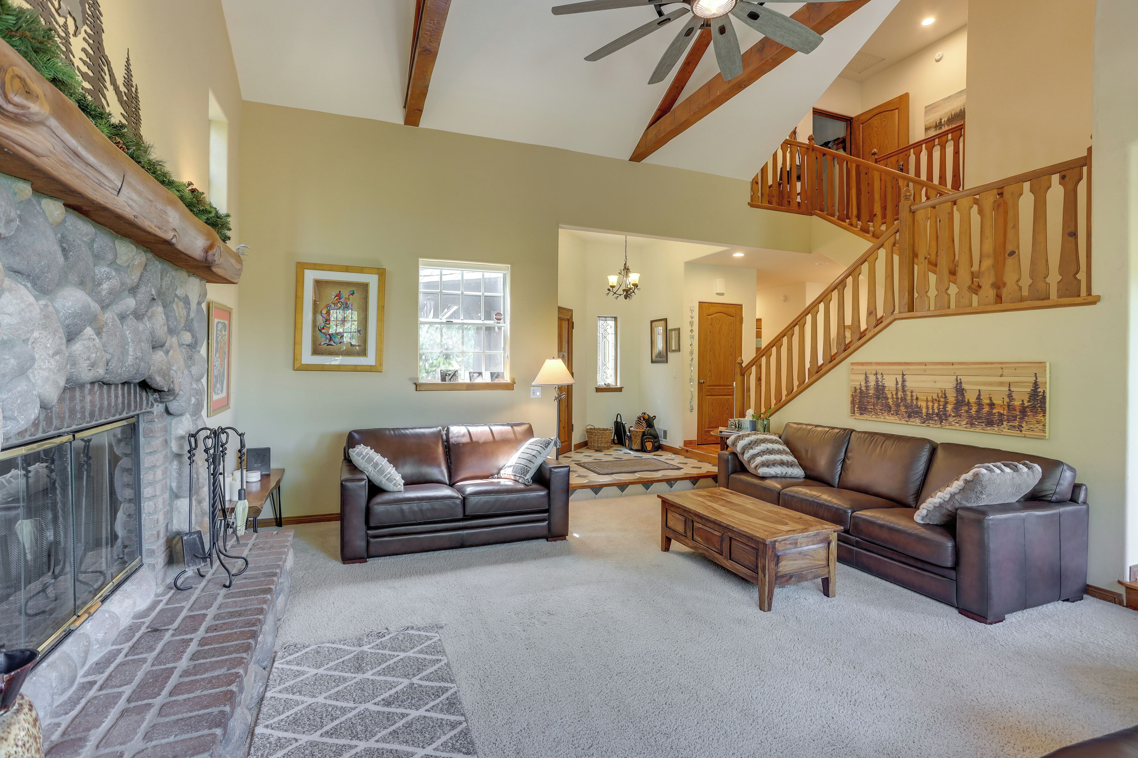 Luxe Lake Arrowhead Home w/ Deck, 3 Mi to Village!