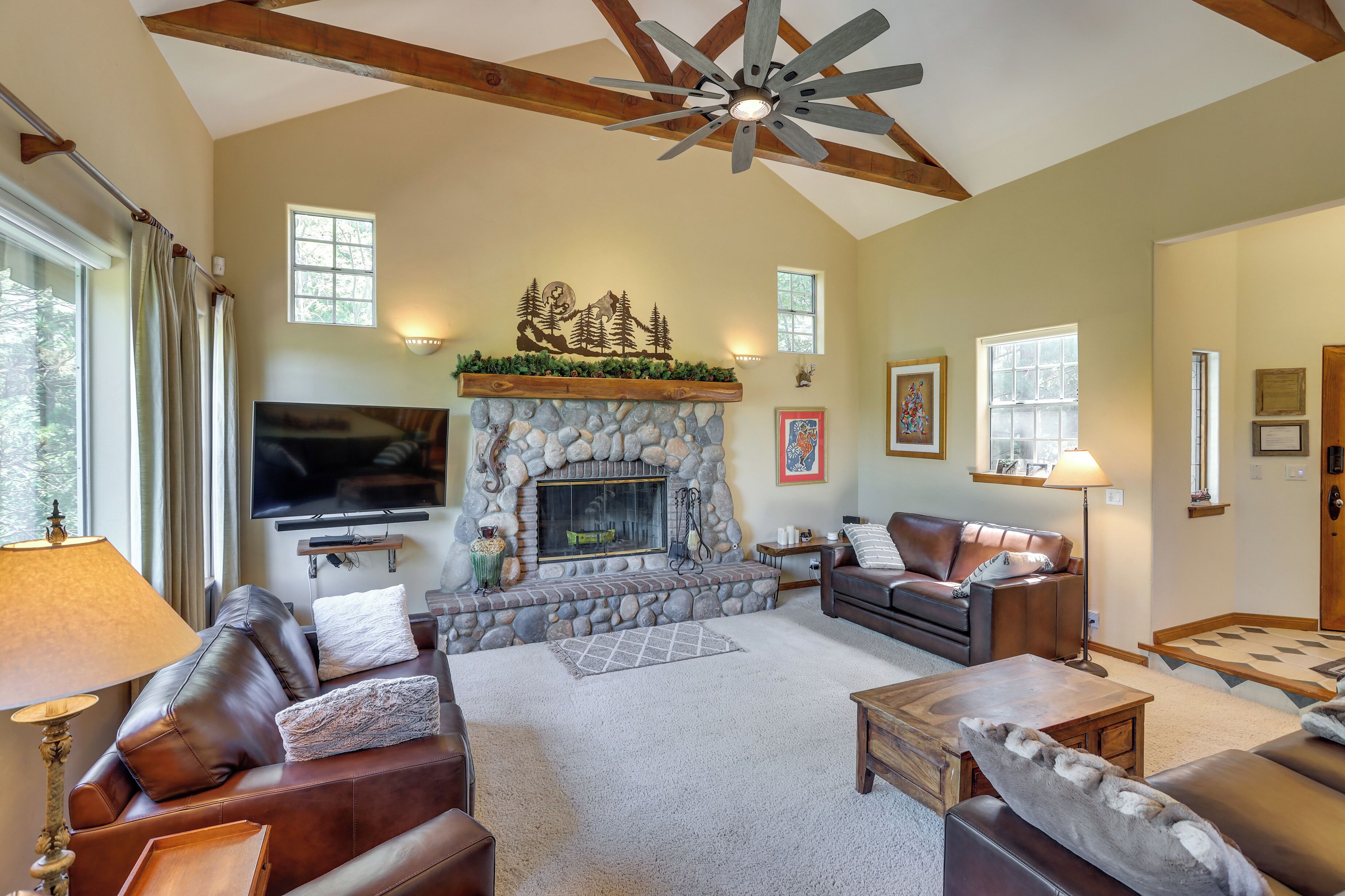 Luxe Lake Arrowhead Home w/ Deck, 3 Mi to Village!