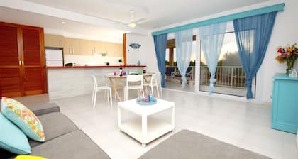 Lovely Apartment Near the Beach, Terrace, Ideal for Families, Fully Equipped