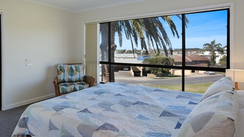 6 Short Street, Merimbula