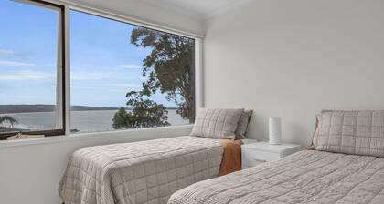 1/1 Jinjera Parade, Pambula Beach