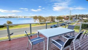 Outdoor dining - SeaLeka 6 (Merimbula)