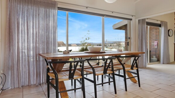 Dining - 41 Collins Street, Merimbula (Merimbula)