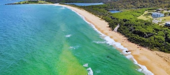 2/2c Surf Circle, Tura Beach