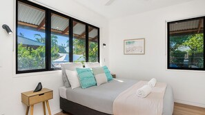 3 bedrooms, WiFi, bed sheets