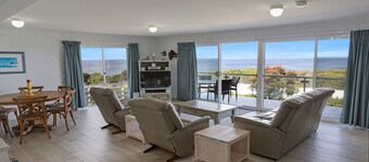 Neljän kannen yksikkö 3, Tura Beach