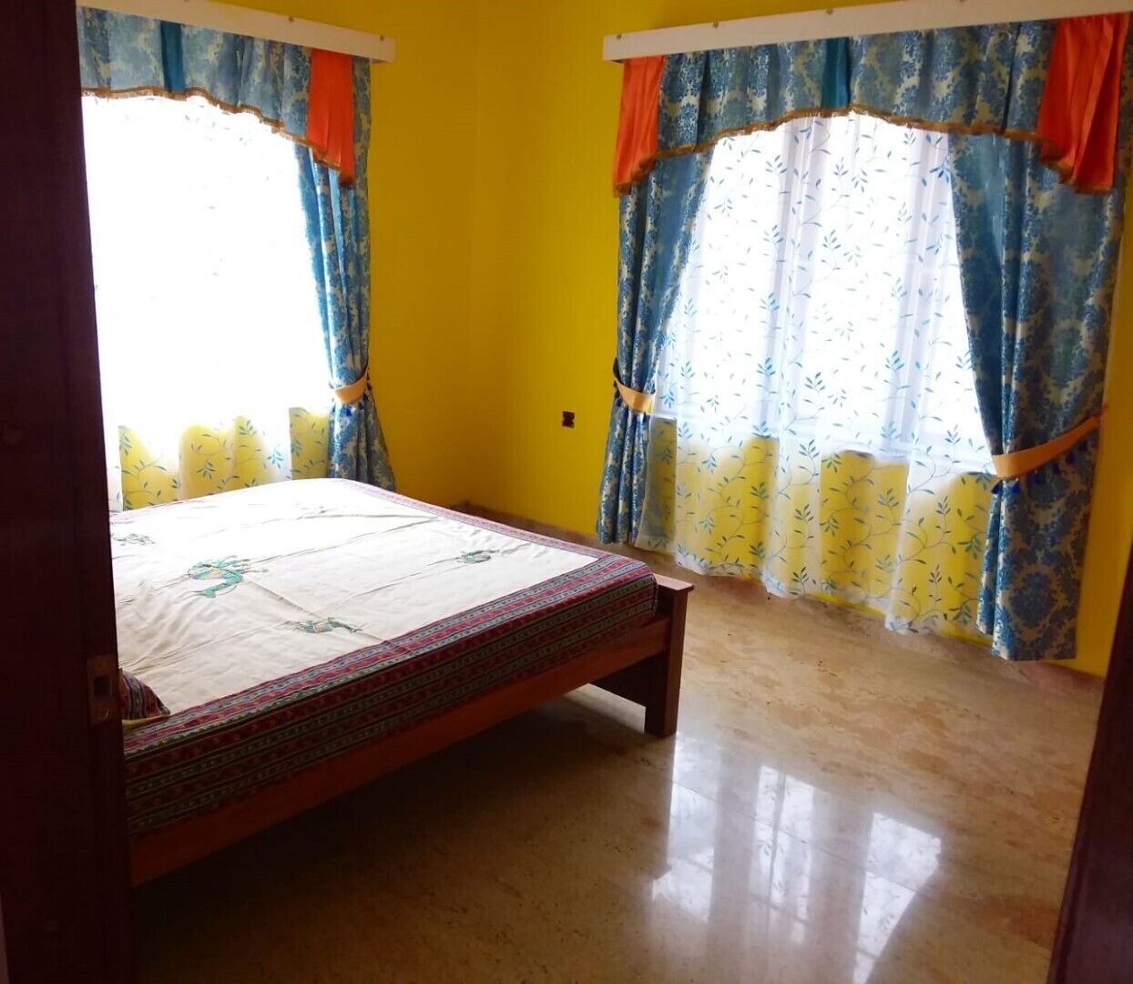 SURABI Home Stay..............you feel very pollution free from Sound and dust v