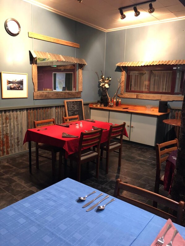 Spielezimmer