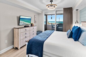 2 bedrooms, iron/ironing board, free WiFi, bed sheets - Beautifully Customized and Renovated with Special One-of-a-Kind Features! Gulf V (destin)