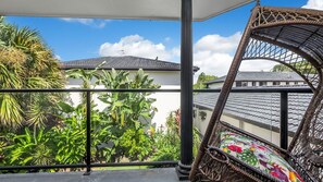 Property grounds - Summer Central - Apartment 3  - 5-9 Somerset Street (Byron Shire)