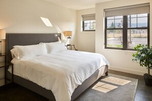 2 chambres, bureau, fer et planche à repasser, Wi-Fi