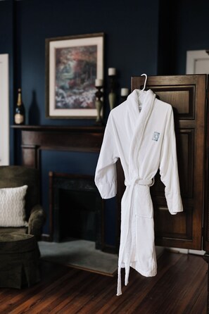 Premium Double Room, 1 Bedroom, Non Smoking (The Georgia Room) | Egyptian cotton sheets, premium bedding, down comforters