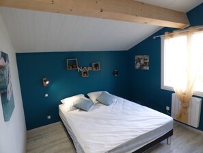 3 chambres, fer et planche à repasser, Wi-Fi