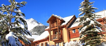 Chalet Le BARLET: 2/3 personer Hameau des Hautes Alpes Nevache Chazals