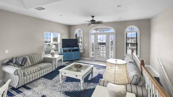 Smart-TV og DVD-spiller