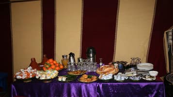 Petit déjeuner buffet compris tous les jours