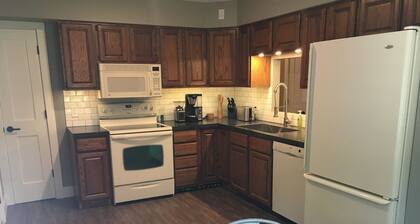 Pueblo de Elk Rapids a pie de playa