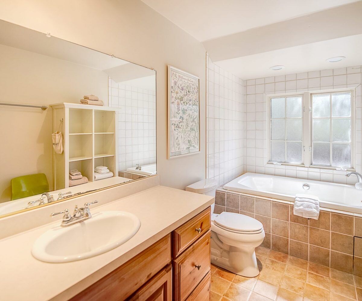 Photo 9 of Archer House - Carmel Valley CA - 4 bedroom/2 bath house