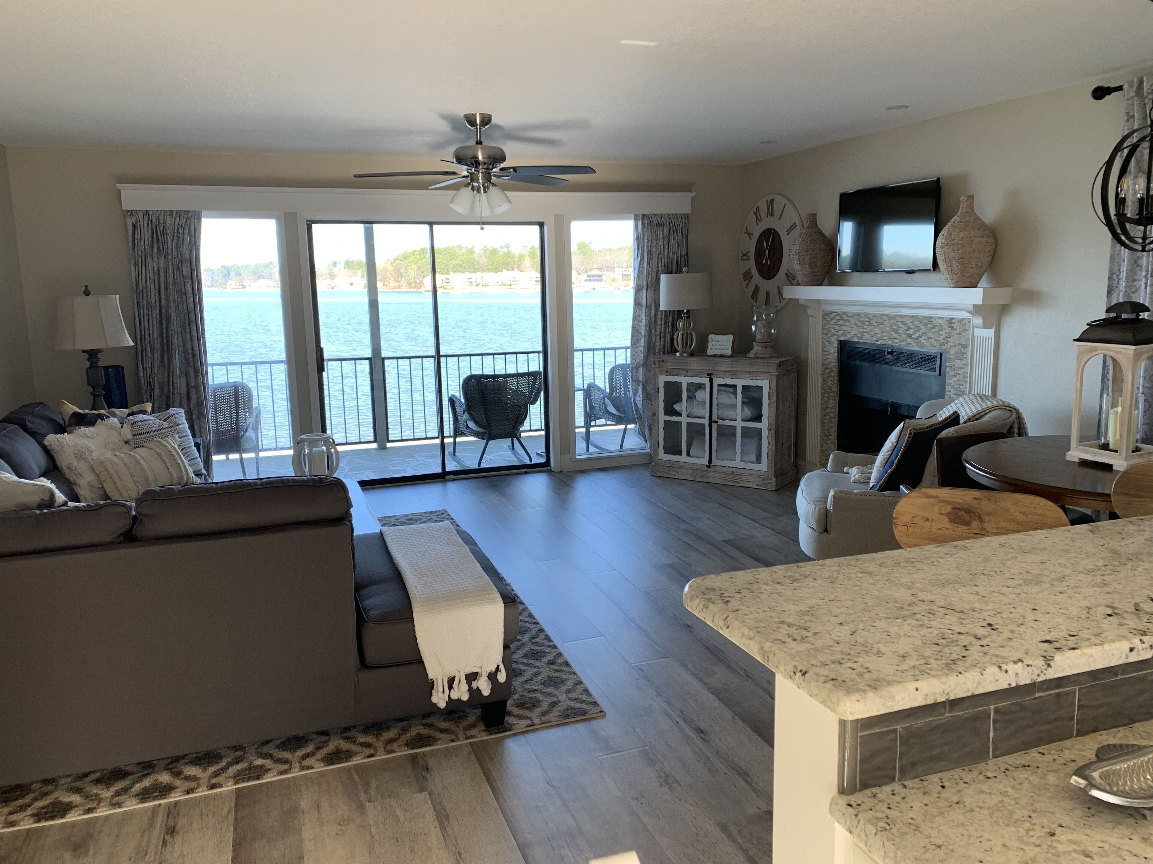 Completely Updated Walk-In Level Condo at The Landing! 