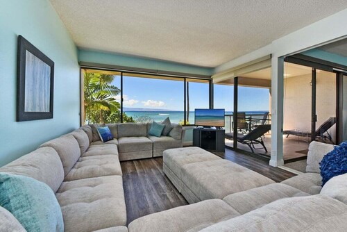 Spacious OceanFront 2BD Stunning Vews-Sands of Kahana 316