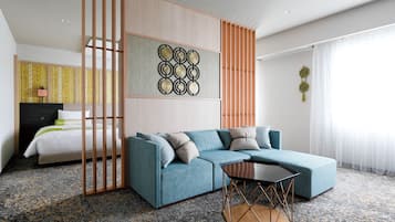 プレミアムスイートツインルーム | セーフティボックス (室内)、デスク、WiFi (無料)、ベッドシーツ