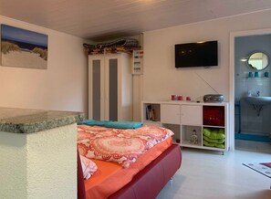 1 Schlafzimmer, WLAN, BettwÀsche