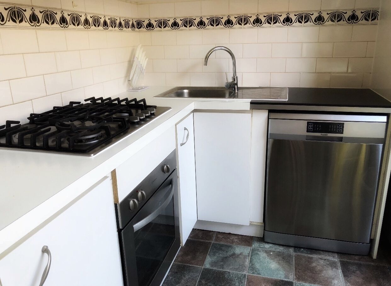 D103 Lemon Tree House- amazing — image 12