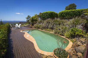 Pool - Villa 2 @ Bimbadeen Estate - Split level villa for 2 with the best views in the valley (Mount View)