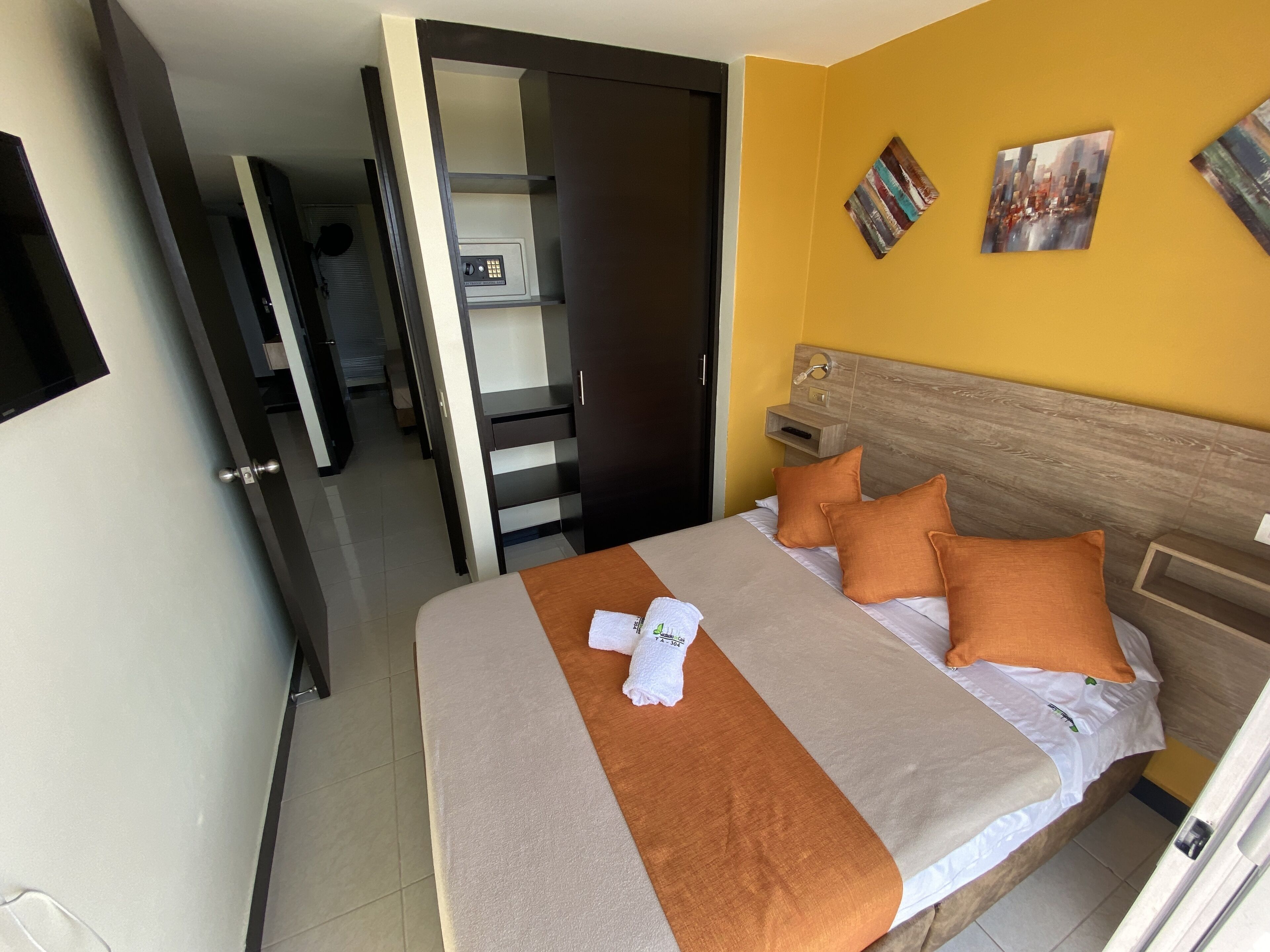 Basic Apartment, 2 Bedrooms, Non Smoking