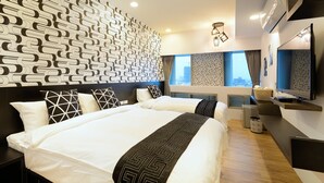 Habitación triple | Sábanas de algodón egipcio, ropa de cama de alta calidad y edredón