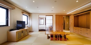 Unkai Suite | Living area