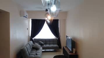 Télévision, cheminée