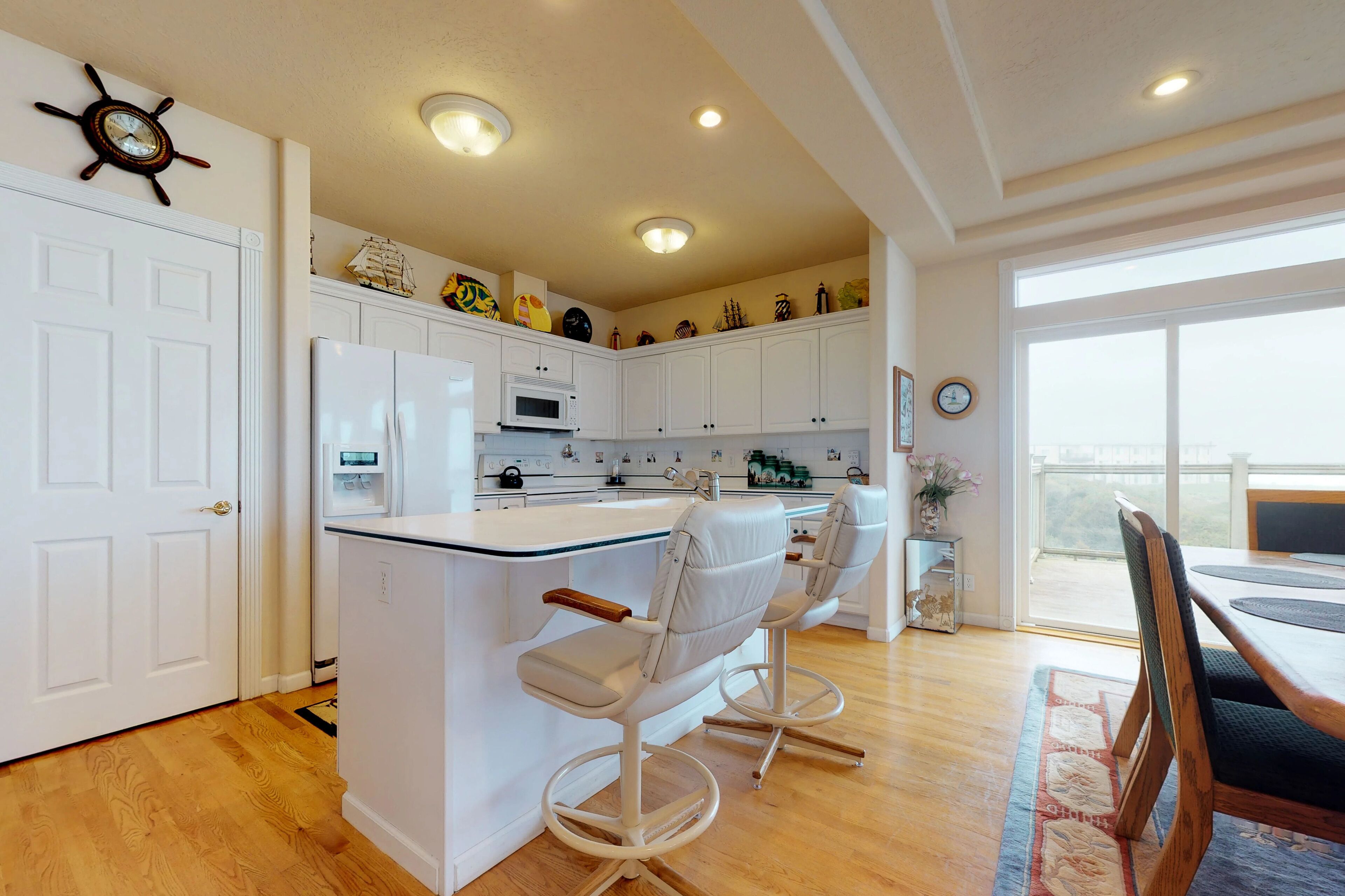 Dog-friendly, waterfront townhouse duo w/ a private hot tub & amazing views!