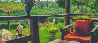 Sipi Falls lodge