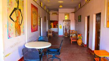 Desayuno continental incluido todos los días