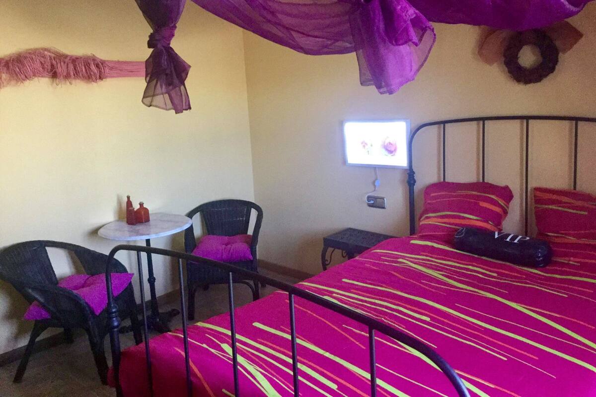 Classic-Doppelzimmer, 1 Doppelbett, Gartenblick | Schallisolierte Zimmer, kostenloses WLAN, Bettwäsche