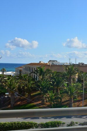 Property grounds - Sun Boutique Hotel - Adults Only (Malevizi)