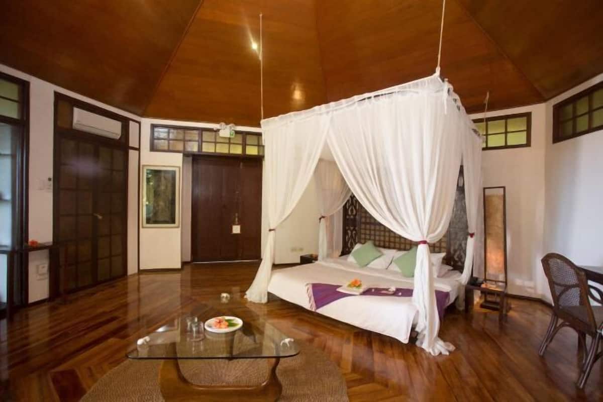 1 habitación, sistema de insonorización y ropa de cama