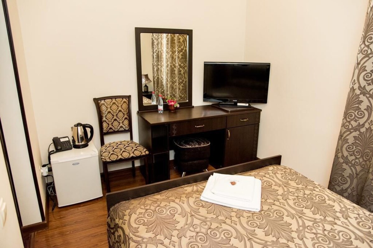 In-room safe, blackout drapes, WiFi (free), bed sheets