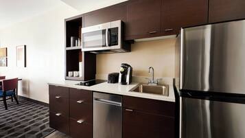 Studio, 2 Queen Beds | Private kitchen | Full-size fridge, microwave, stovetop, dishwasher