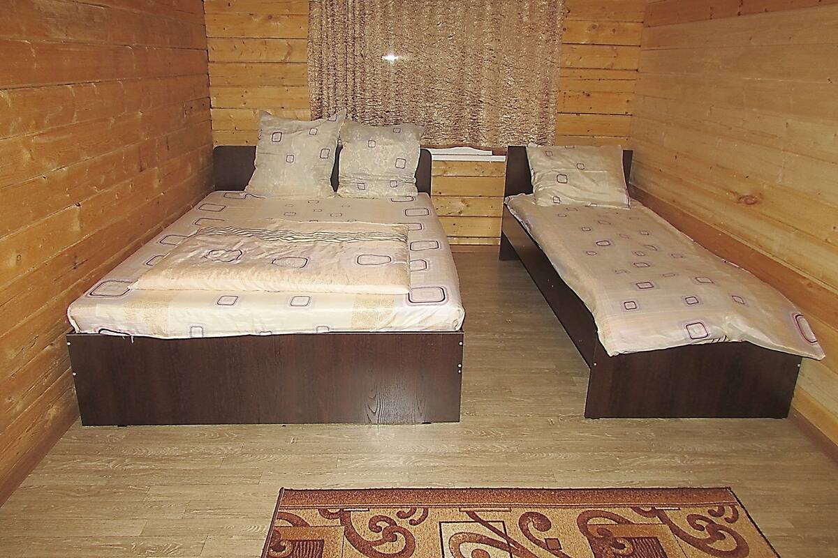 Basic Triple Room | Bed sheets