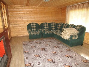 Family Room | Bathroom | Towels