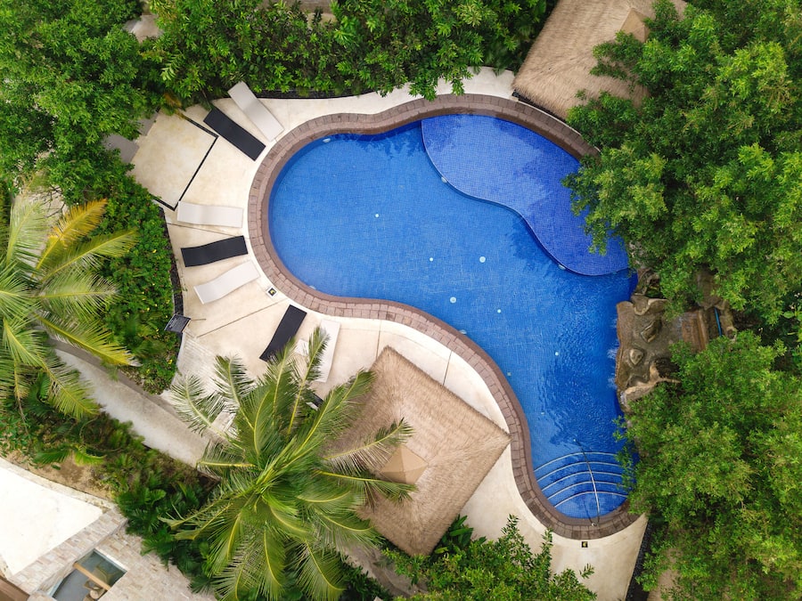 2 outdoor pools, open 8:00 AM to 8:00 PM, free pool cabanas