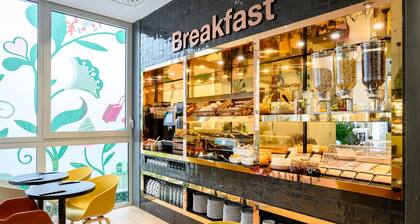 B&B HOTEL Brussels Centre Gare du Midi