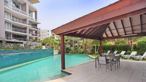 Outdoor pool - Karmasea 43 (Alexandra Headland)