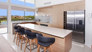 Apartment, 3 Bedrooms, Partial Ocean View | Private kitchen - Karmasea 43 (Alexandra Headland)