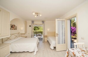 Traditional Studio, Kitchenette (3 pax)